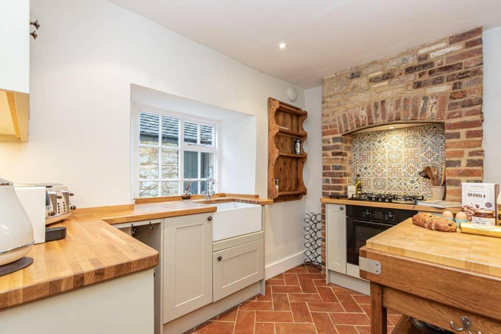 Oxfordshire Living - The Bowler - Holiday home