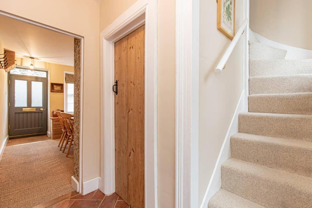 Holiday home Oxfordshire Living - The Bowler -